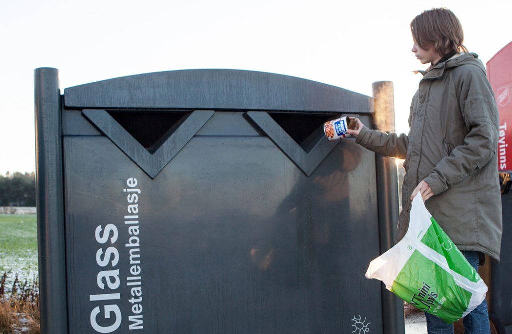 Glass og metallemballasje